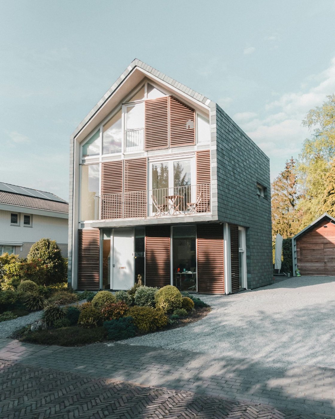 Norsk bolig ved sjøen – Løvvold Takst holder til i Sarpsborg